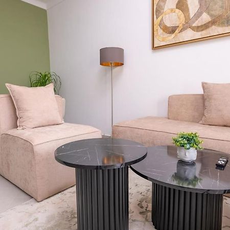 Tradition Meets Modern: 2Br Flat In Rabat Hassan 外观 照片