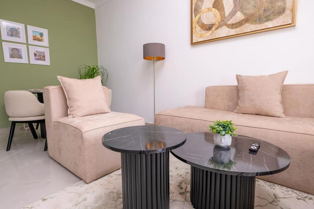 Tradition Meets Modern: 2Br Flat In Rabat Hassan 外观 照片